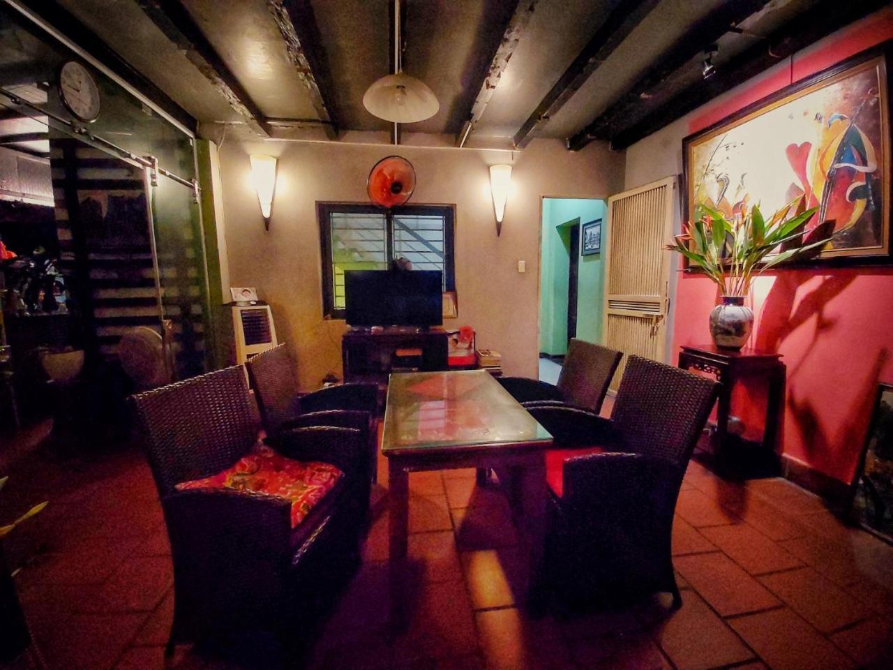 Hanoi Balcony Homestay Exteriör bild